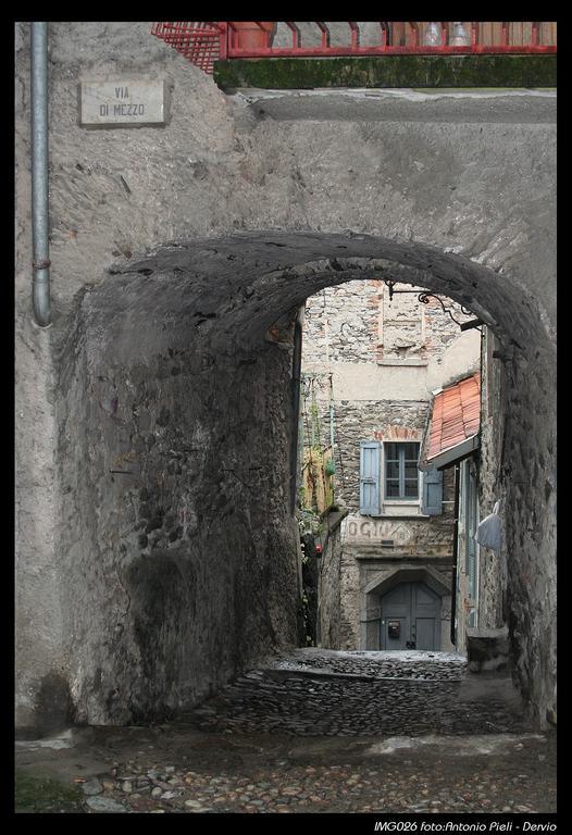 Al Castello Dervio Exterior foto